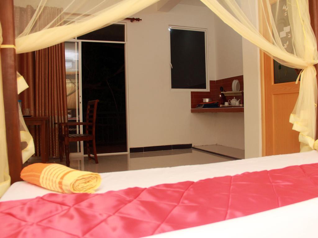 Sun Rest Mirissa Hotel Banduramulla Eksteriør billede