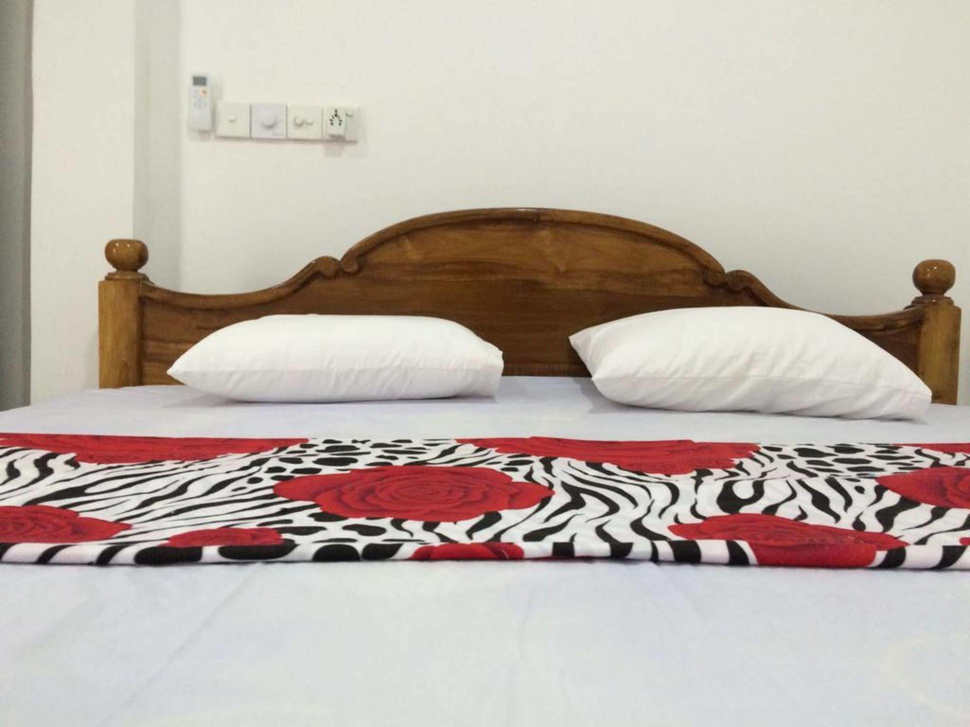 Sun Rest Mirissa Hotel Banduramulla Eksteriør billede